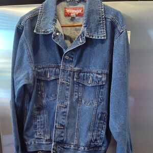 Wrangler Men's Classic Blue Denim Jacket Size XL
